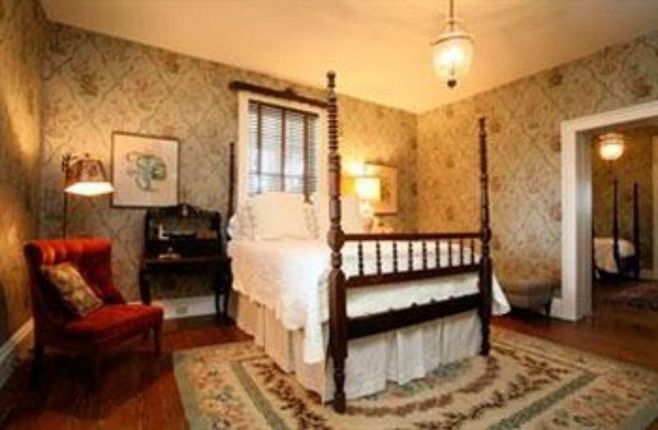 The Elms Bed And Breakfast Natchez Extérieur photo